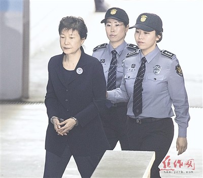 韩国前总统朴槿惠 再次出庭受审 _焦作日报数