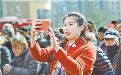 图为人生价值观 泰安陈雪娇高清图片