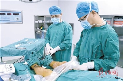 下肢静脉曲张患者可申请手术救助金